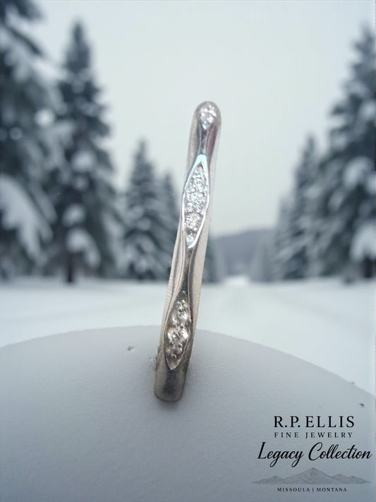 Sculpted Twist Diamond Band
